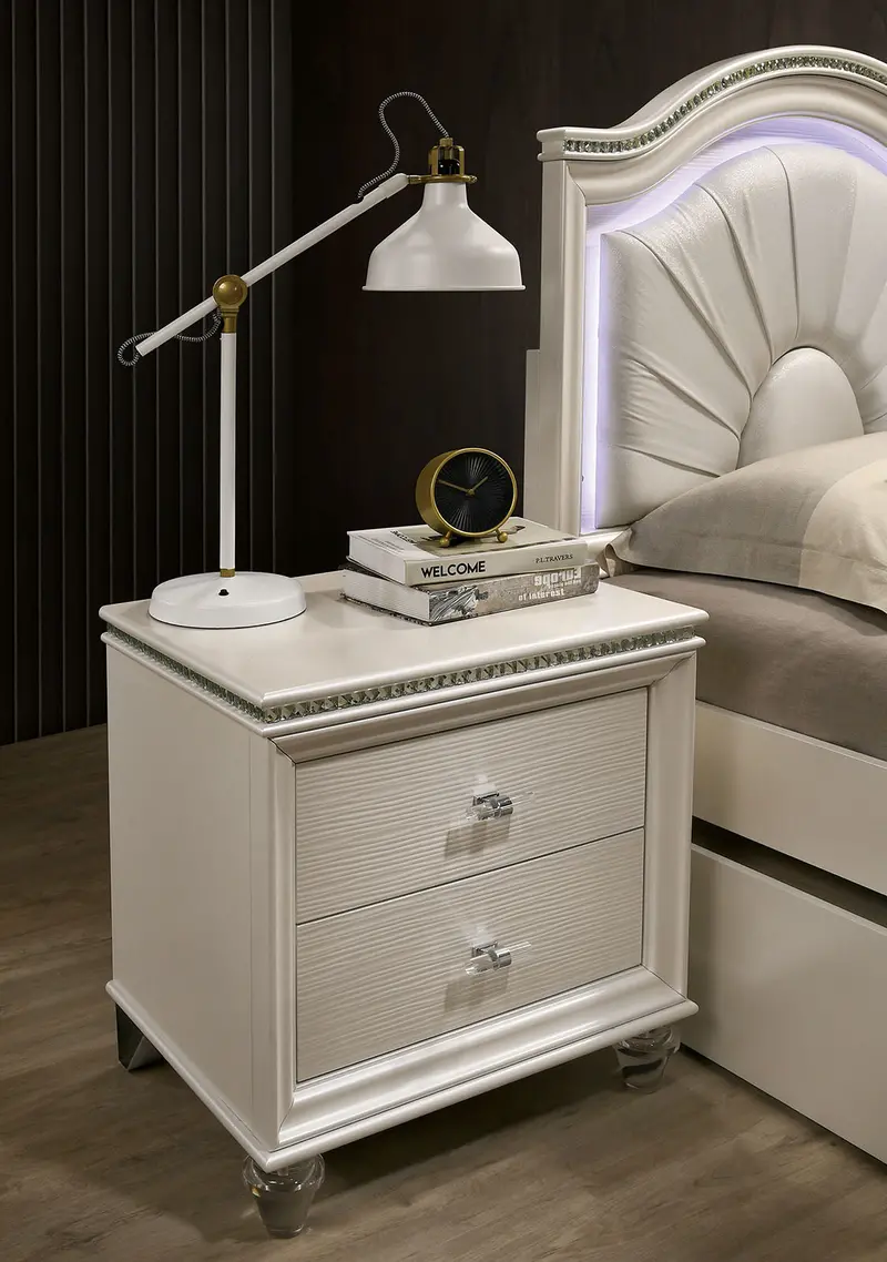 Allie Compact Nightstand In Warm Chestnut – Furniture Of America 1
