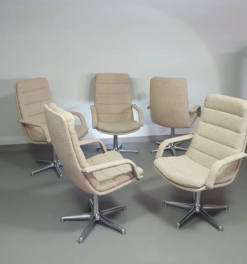 Artifort High-Back Desk Chairs – Set Of 5, 1970S Wool Upholstery, Geoffrey D. Harcourt Design, Pristine Condition 1