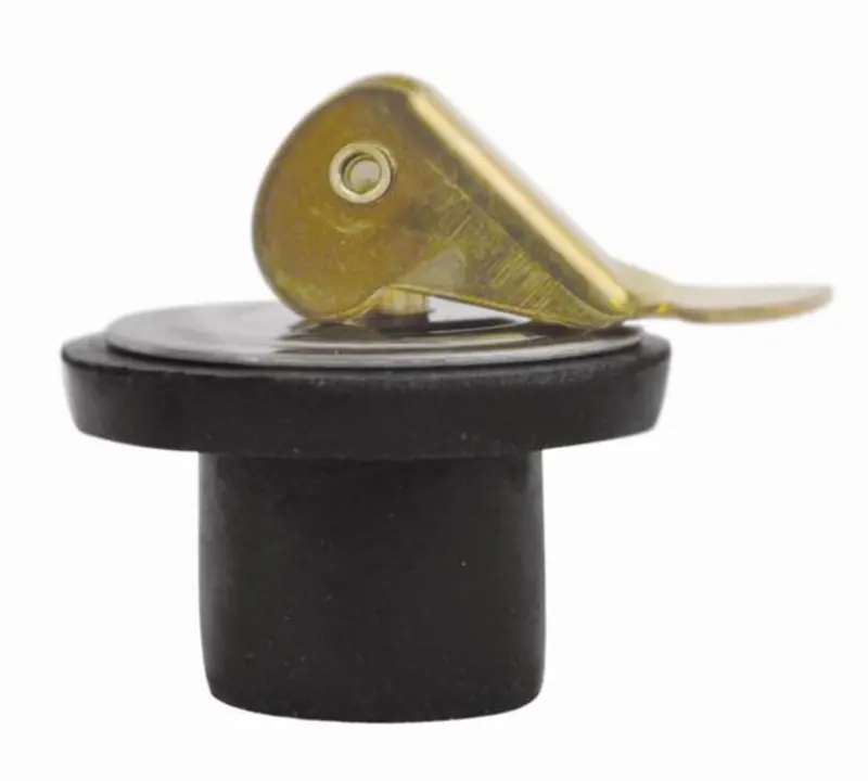 Attwood 5/8" Brass Bailer Plug With Snap Handle 1