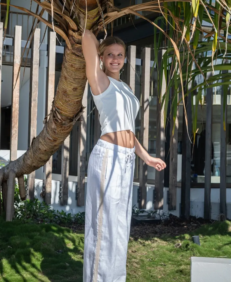 Gigi Retro Linen Pants In Crisp White 1