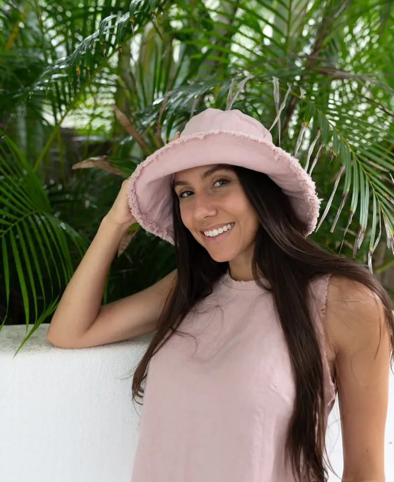 Halo Lightweight Bucket Hat – Blush Tone 1