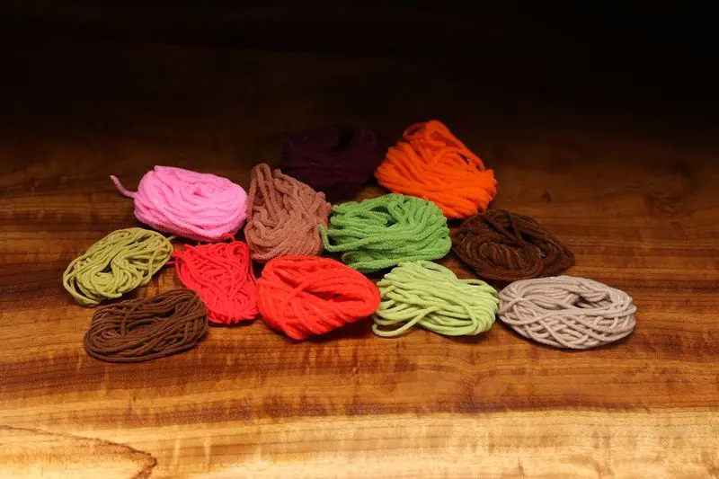 Hareline Ultra Chenille – Standard Width Fly Tying Yarn 1