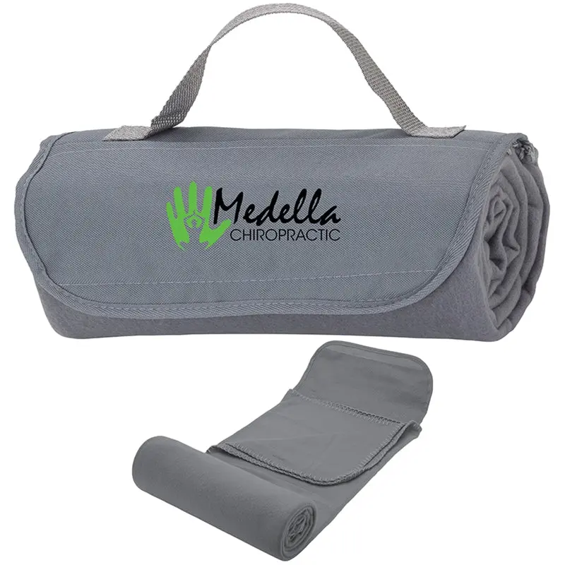 Lightweight Foldable Roll-Up Outdoor Blanket 1