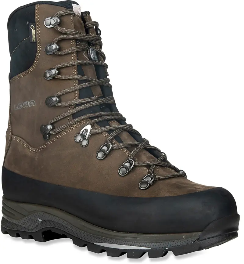 Lowa Tibet Evo Gtx High-Performance Hiking Boot 1
