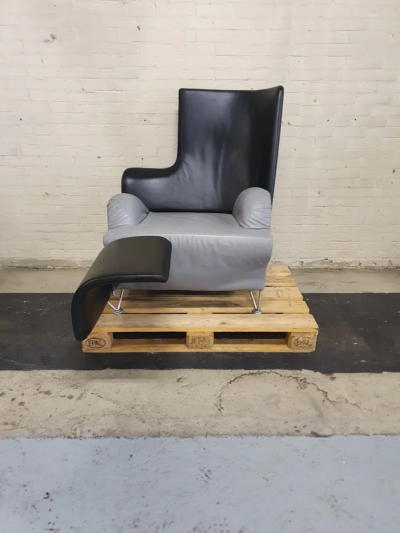 Rare Brunati Lounge Chair With Integrated Foldable Footrest, Grey-Black Leather 1