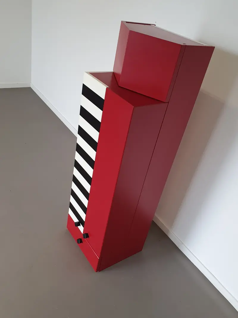 Swiss-Made Illuminated Bathroom Vanity Cabinet With Mirror – 1990S 1