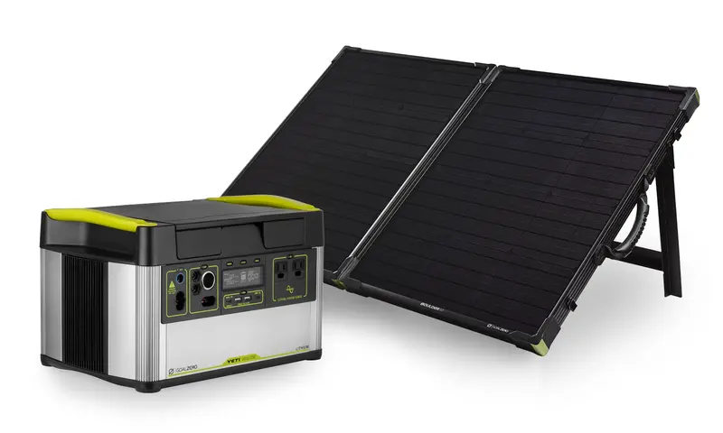 Yeti 1000 Core + Boulder 100 Bc Solar Generator Package 1