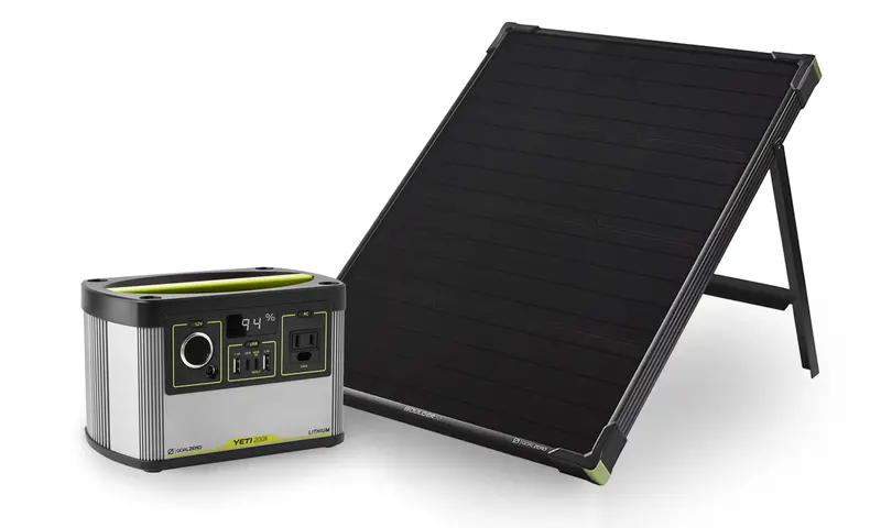 Yeti 200X + Boulder 50 Solar Panel – Lightweight Off-Grid Starter Kit 1